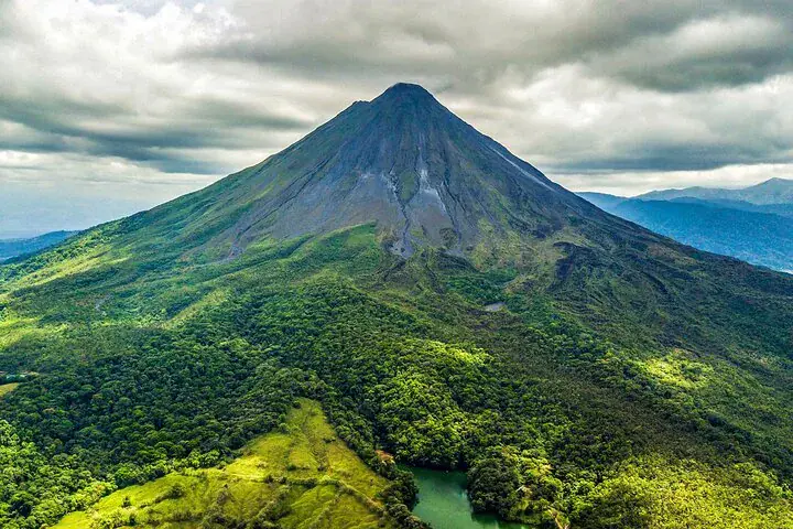 Volcano Combo: Zip Line, Waterfall & Hot Springs