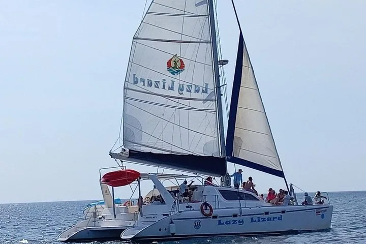 Sunset Catamaran & Snorkeling Tour in Playa Flamingo