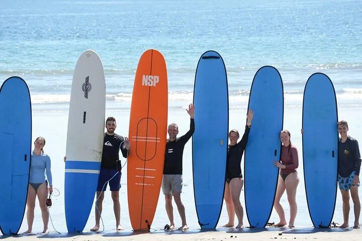 Surf Lessons for the whole family in Playa Sámara