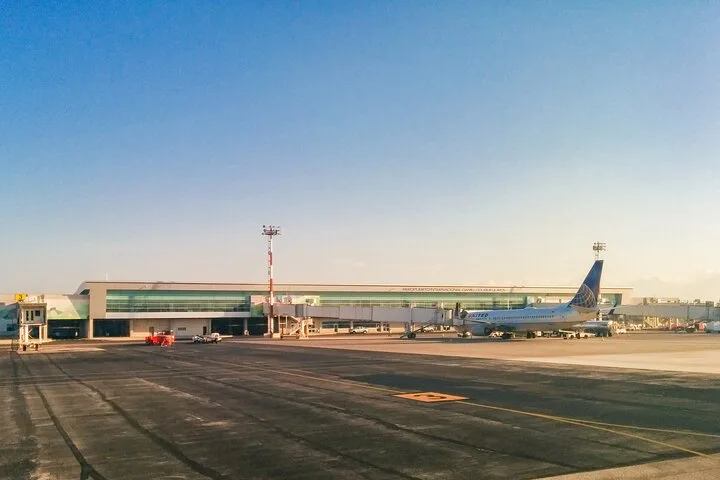 Liberia Int. Airport, Private Shuttle One Way or Round Trip